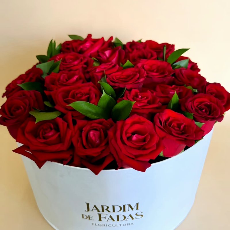 Box Tudo é Amor de rosas vermelhas em Petrolina e Juazeiro